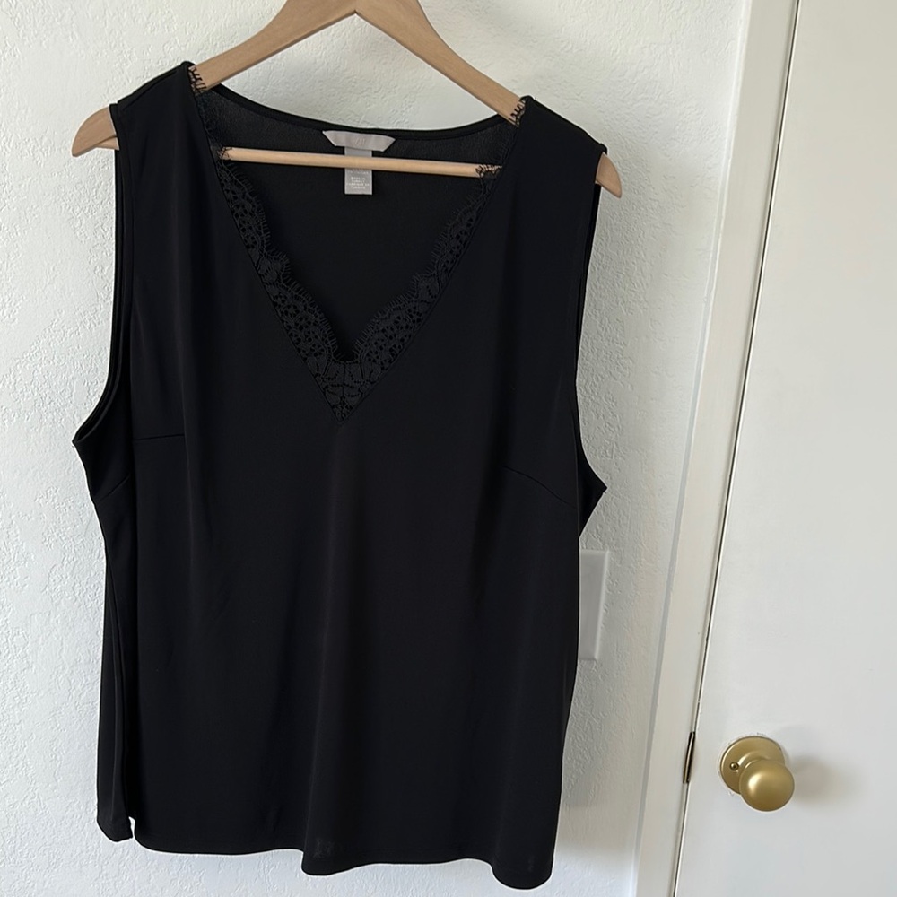 H&M Lace Black Sleeveless Top